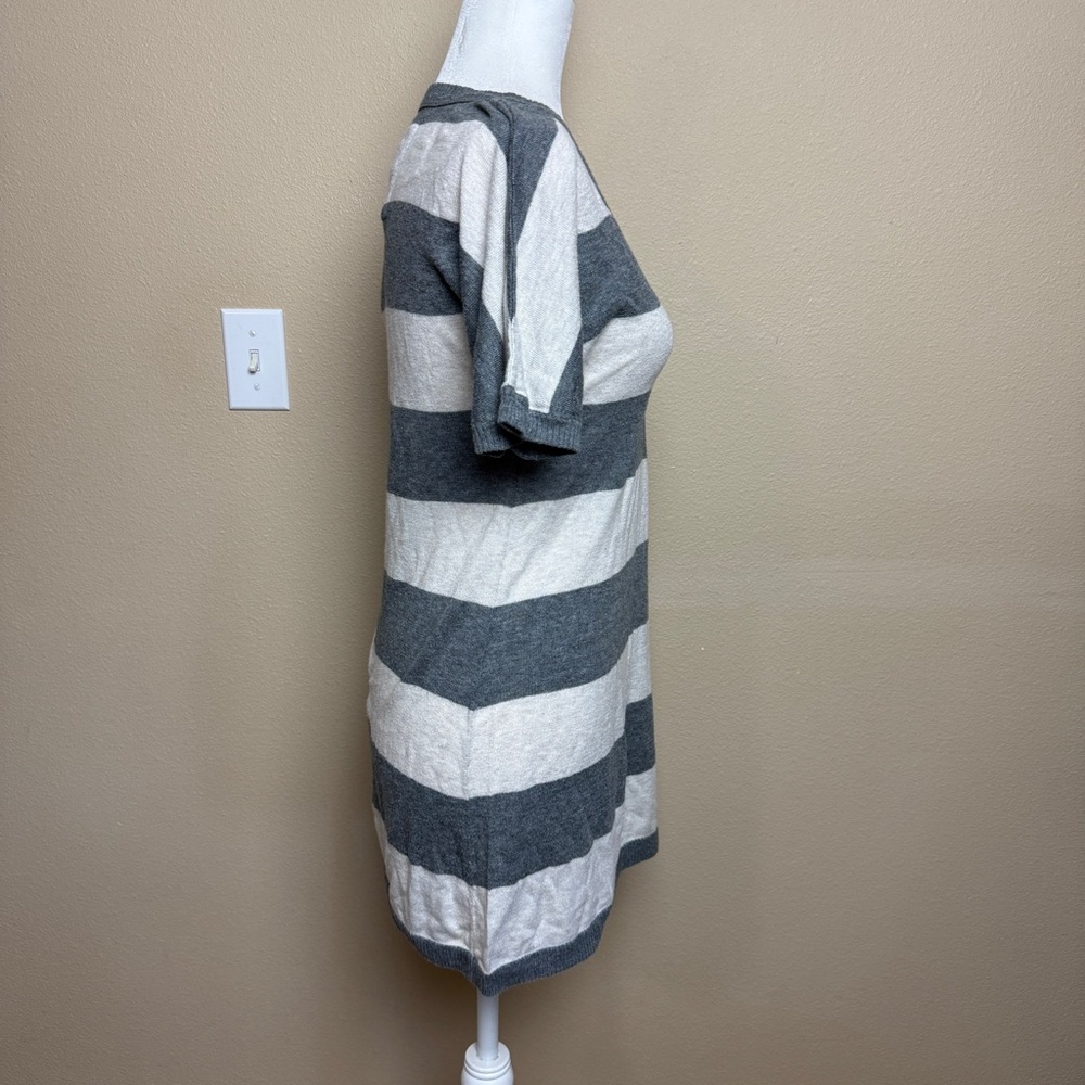 Vintage Hollister Stripped V Neck Shirt- Small - Picture 4 of 10